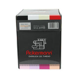 Eine schwarze Schachtel mit ACKERMANN® Bauschgarn 64x 1.000 m (Kone) „DUNKLER WÜRFEL“, auf deren Vorderseite eine weiße Nähmaschinen-Grafik und das rote ACKERMANN®-Logo abgebildet sind, mit bunten Garnmustern am unteren Rand.
