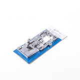 Ein verpacktes Metallscharnier oder eine Halterung von ACKERMANN®, gekennzeichnet als „Füßchenset für Gritzner 788 Overlock (fünfteilig)“, präsentiert auf einem blau-weißen Karton und vor weißem Hintergrund fotografiert.